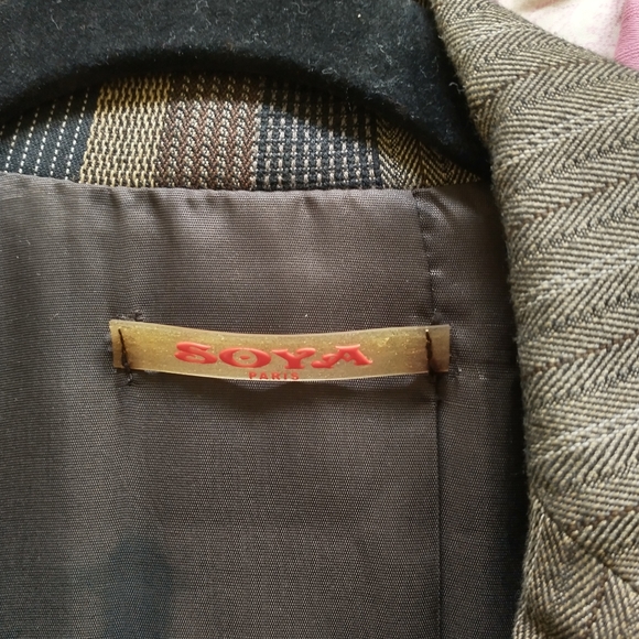 Jacket - Picture 2 of 3